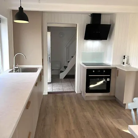 70240-ulfborg-vesterhavsgade-12 بيت للعطل *